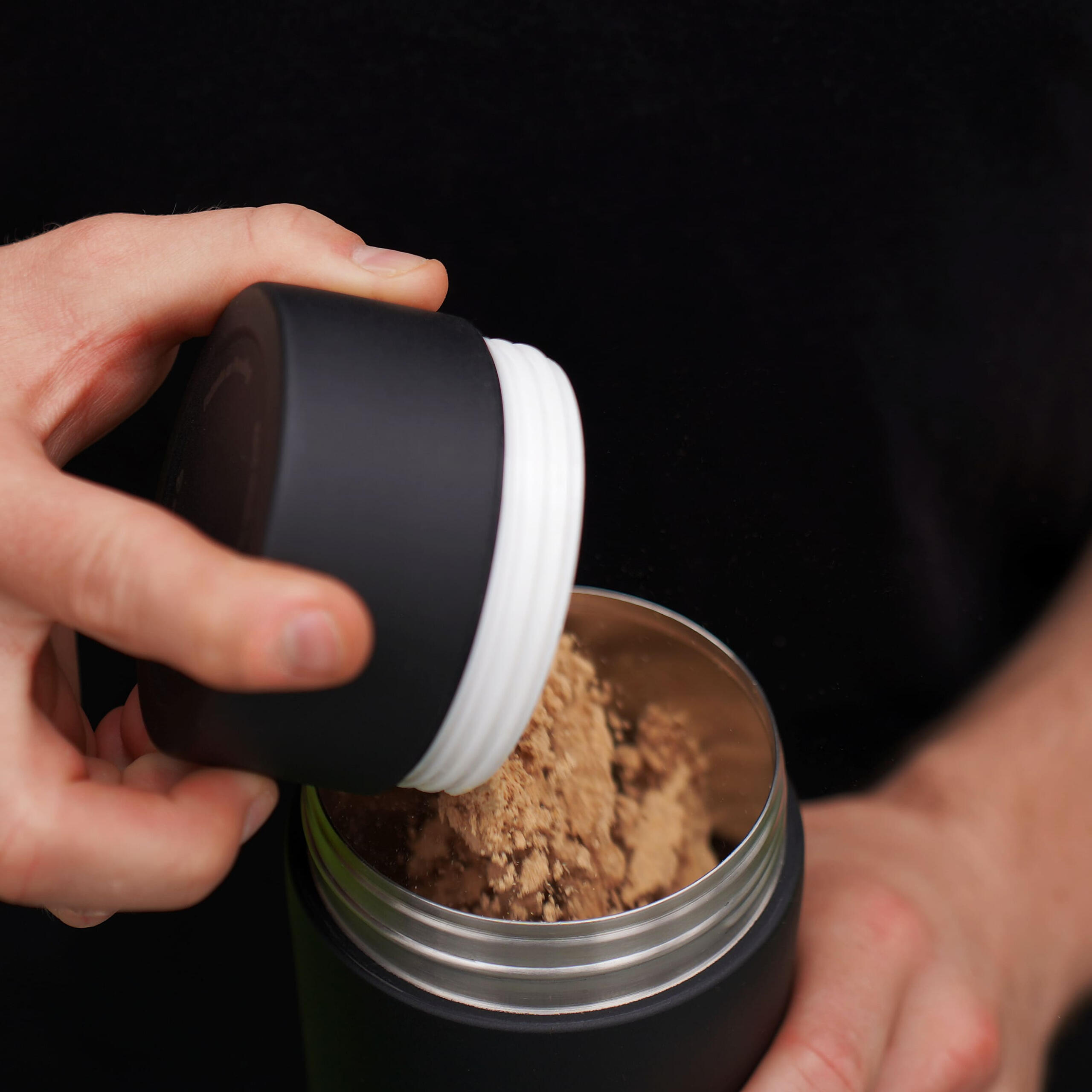 BOLDE Bottle integrated bottom storage compartment